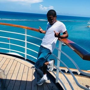 Meet your Posher, Marquette